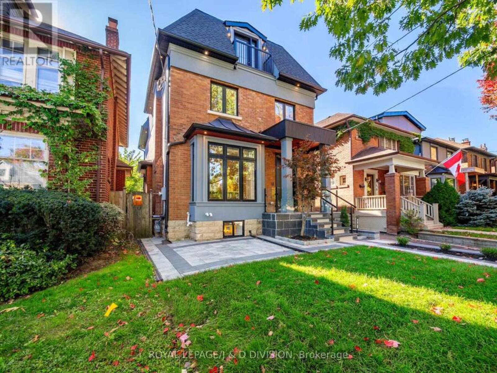 79 CHUDLEIGH AVENUE, Toronto, Ontario M4R 1T4