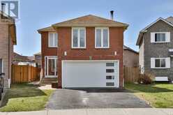 69 MULLEN DRIVE | Ajax Ontario | Slide Image Thirty-eight