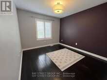 302 HAMMERSLY BOULEVARD | Markham Ontario | Slide Image Fifteen