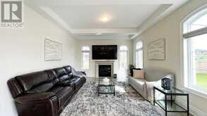 151 BALLANTYNE BOULEVARD | Vaughan Ontario | Slide Image Eight