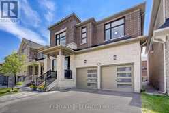 76 MAPLE FIELDS CIRCLE | Aurora Ontario | Slide Image Two