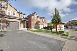 15 MOUNT RANIER CRESCENT | Brampton Ontario | Slide Image Two