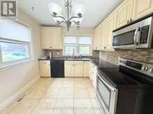 105 KINGS FOREST DRIVE | Hamilton Ontario | Slide Image Nine