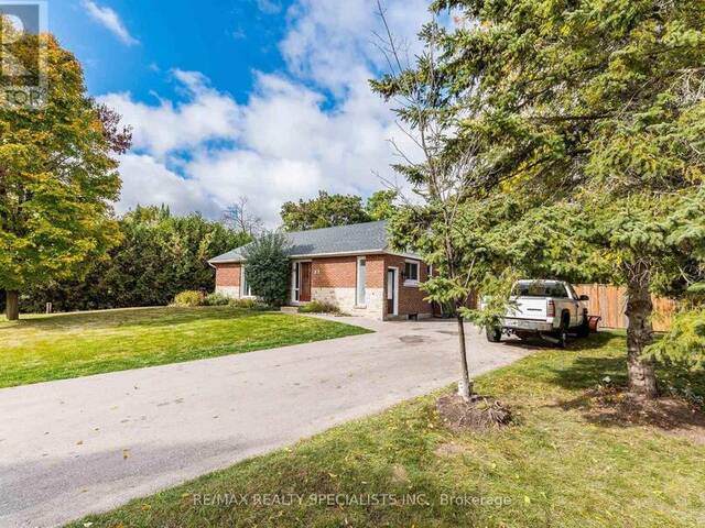 18 CARBERRY STREET Erin Ontario, N0B 1T0