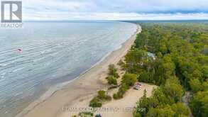 15 AUTUMN DRIVE | Wasaga Beach Ontario | Slide Image Thirty-seven