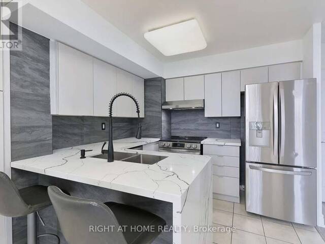 412 - 9 NORTHERN HTS DRIVE Richmond Hill Ontario, L4B 4M5