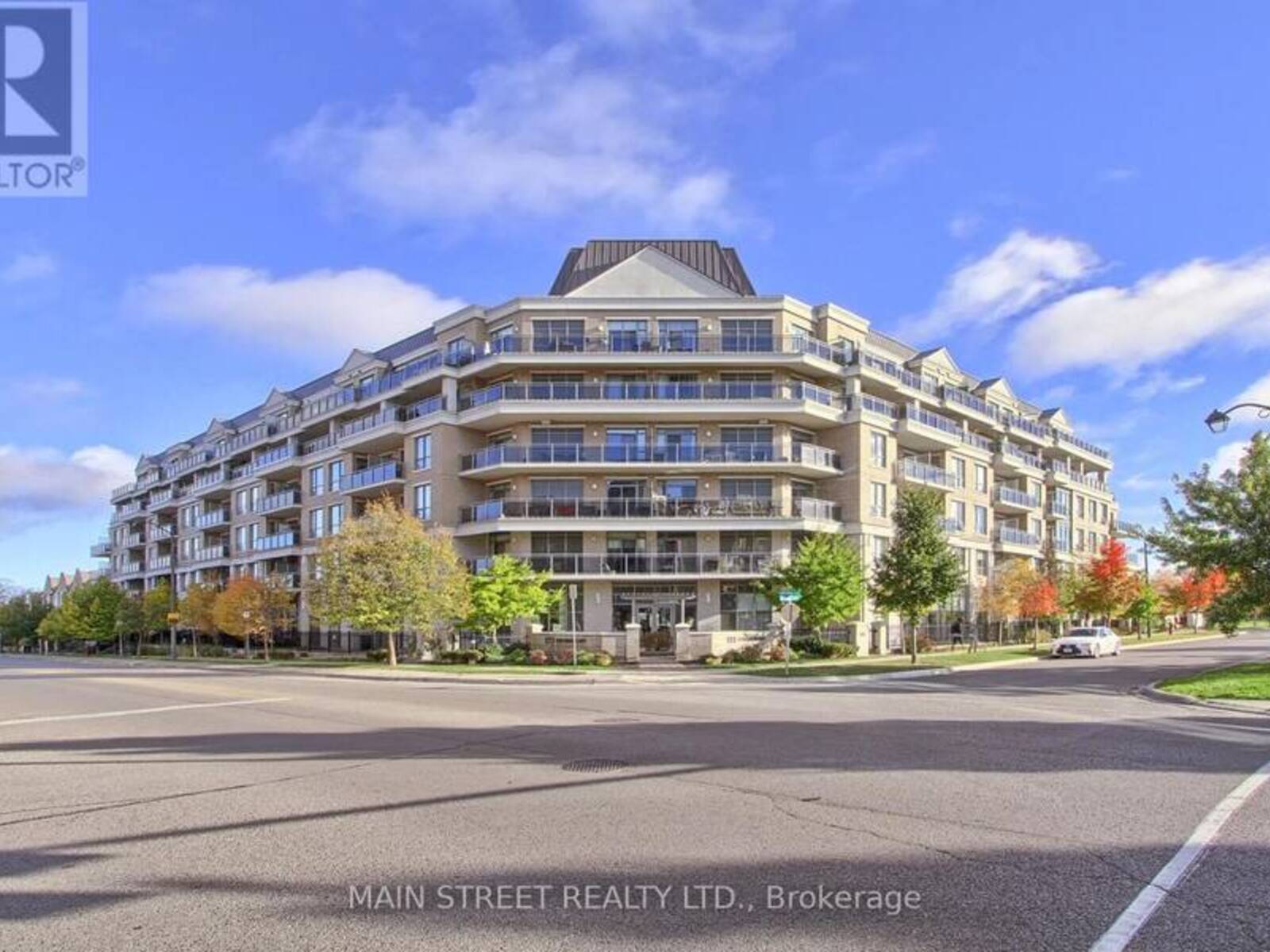 228 - 111 CIVIC SQUARE GATE E, Aurora, Ontario L4G 0S6