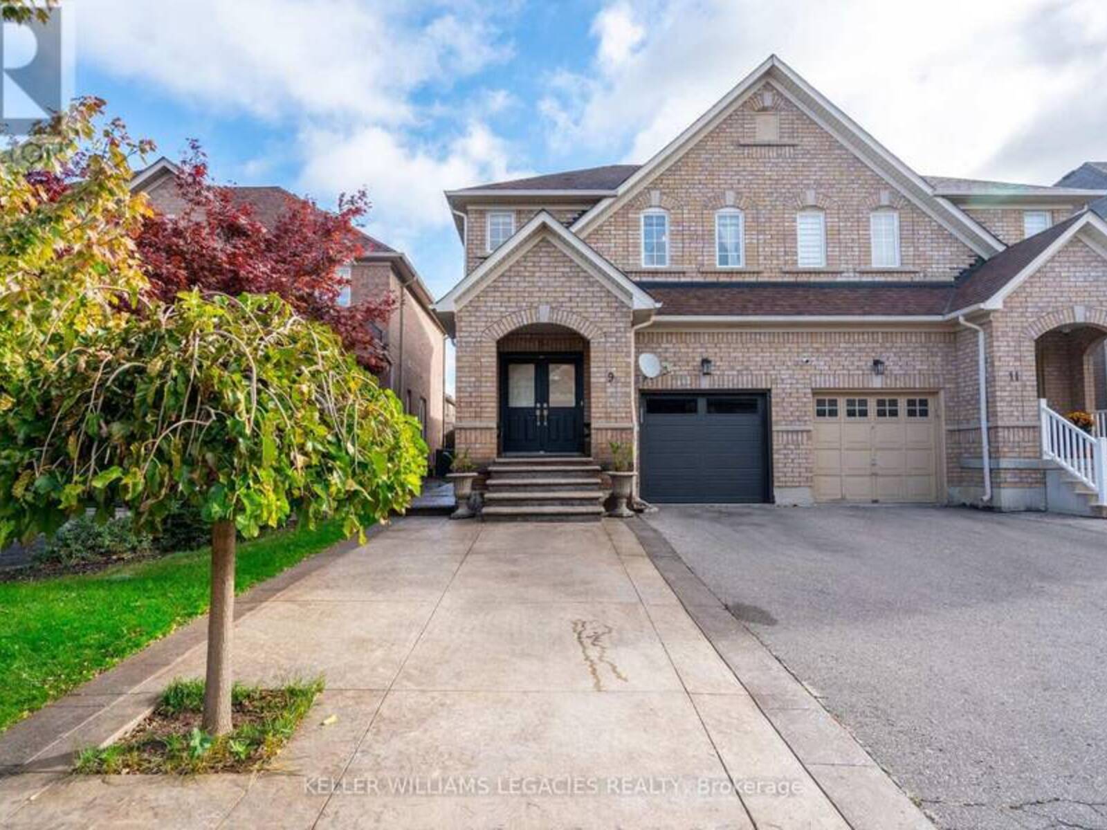 9 MARTINA CRESCENT, Vaughan, Ontario L4H 3B6