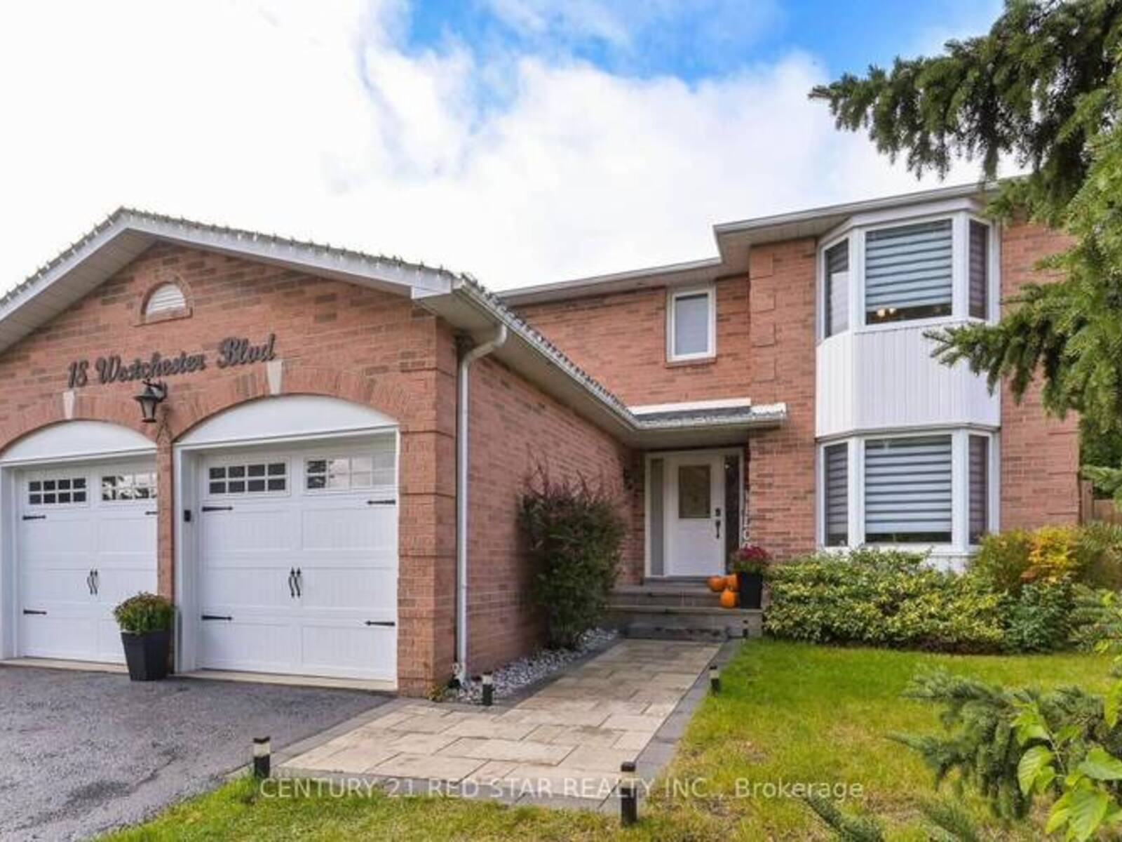 18 WESTCHESTER BOULEVARD, Caledon, Ontario L7E 5Z6