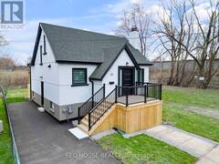 10 BAYSIDE AVENUE Hamilton Ontario, L8H 7B4