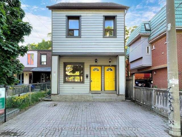 144 CLINTON STREET Toronto Ontario, M6G 2Y3