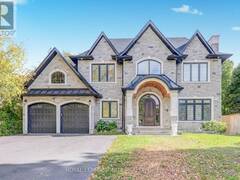 123 BALDWIN STREET Whitby Ontario, L1M 1C3