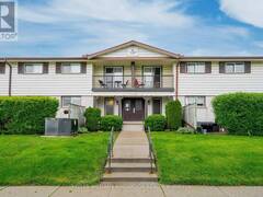 3 - 30 FLAMINGO DRIVE Woolwich Ontario, N3B 1V5