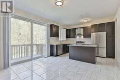 222 BUTTERNUT RIDGE TRAIL | Aurora Ontario | Slide Image Sixteen