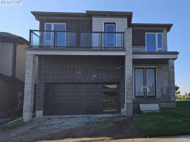 31 ROCKCLIFFE DRIVE Kitchener Ontario, N2R 1W5