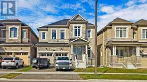 208 WESMINA AVENUE | Whitchurch-Stouffville Ontario | Slide Image One