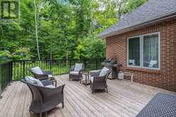 35 RIVERSIDE DRIVE | Kingston Ontario | Slide Image Nine