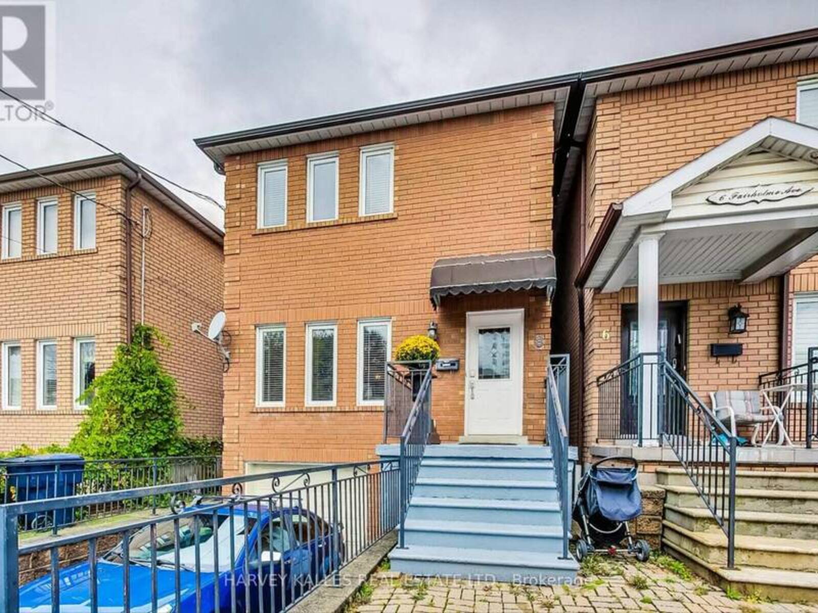 8 FAIRHOLME AVENUE, Toronto, Ontario M6B 2W5