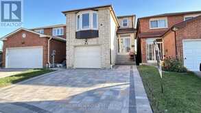 65 FORT DEARBORN DRIVE | Toronto Ontario | Slide Image Two