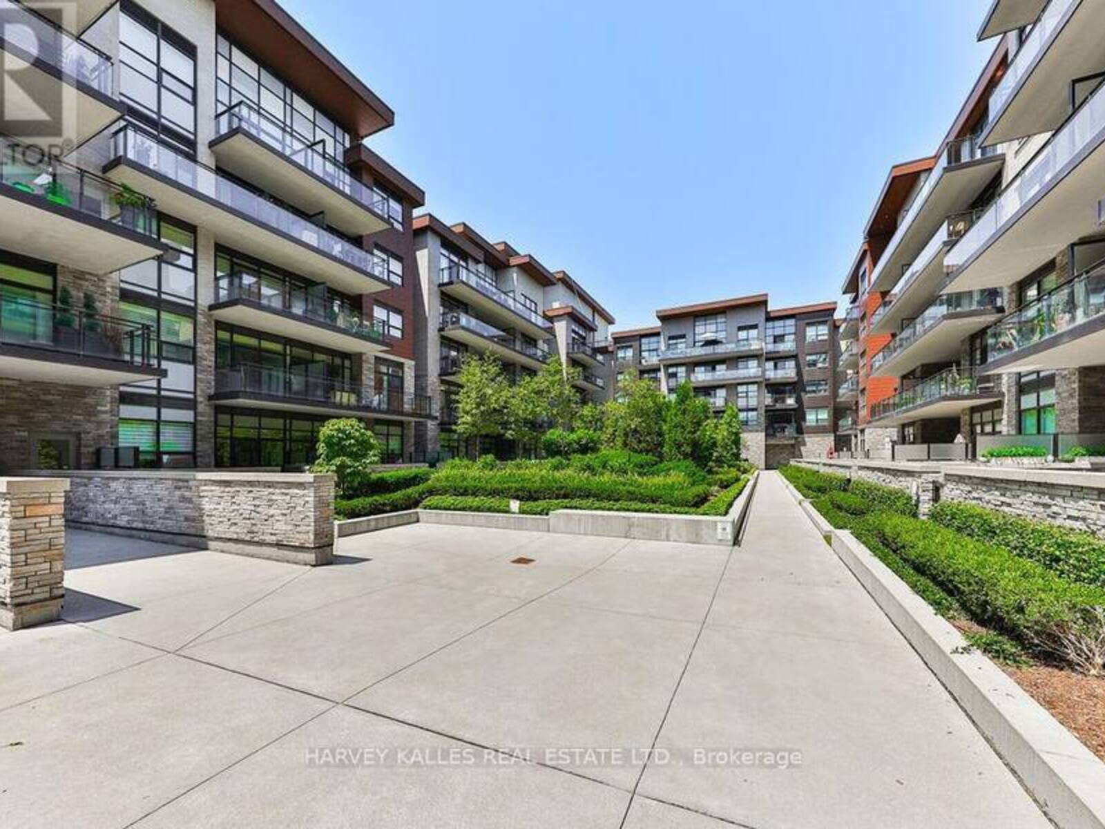 366 - 1575 LAKESHORE BOULEVARD W, Mississauga, Ontario L5J 0B1