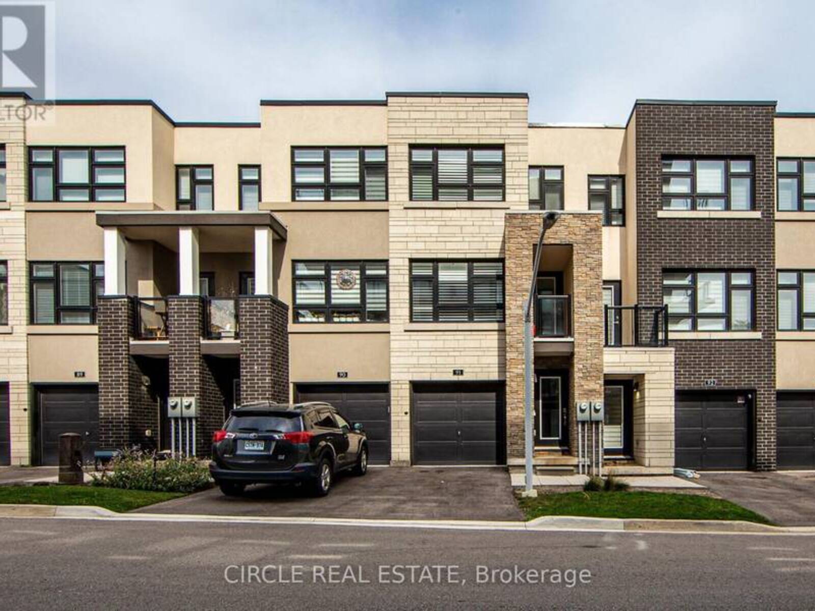 91-1121 COOKE BOULEVARD, Burlington, Ontario L7T 0C4