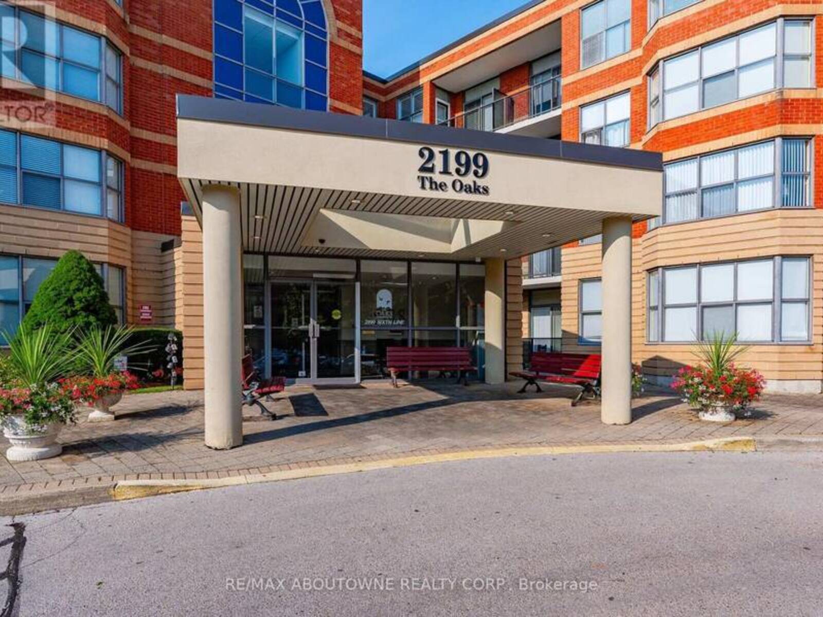 310 - 2199 SIXTH LINE, Oakville, Ontario L6H 5V3