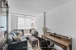 PH6 - 135 POND DRIVE | Markham Ontario | Slide Image Seventeen