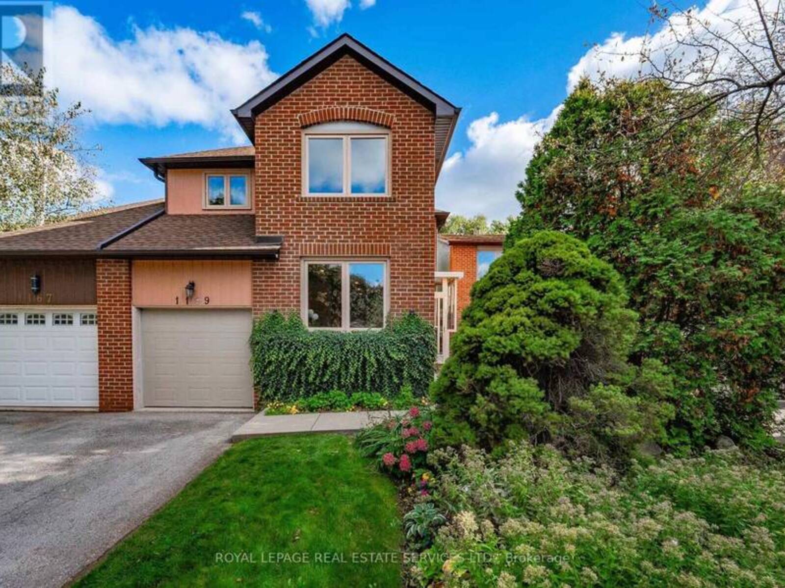 1169 POTTERS WHEEL CRESCENT, Oakville, Ontario L6M 1J3