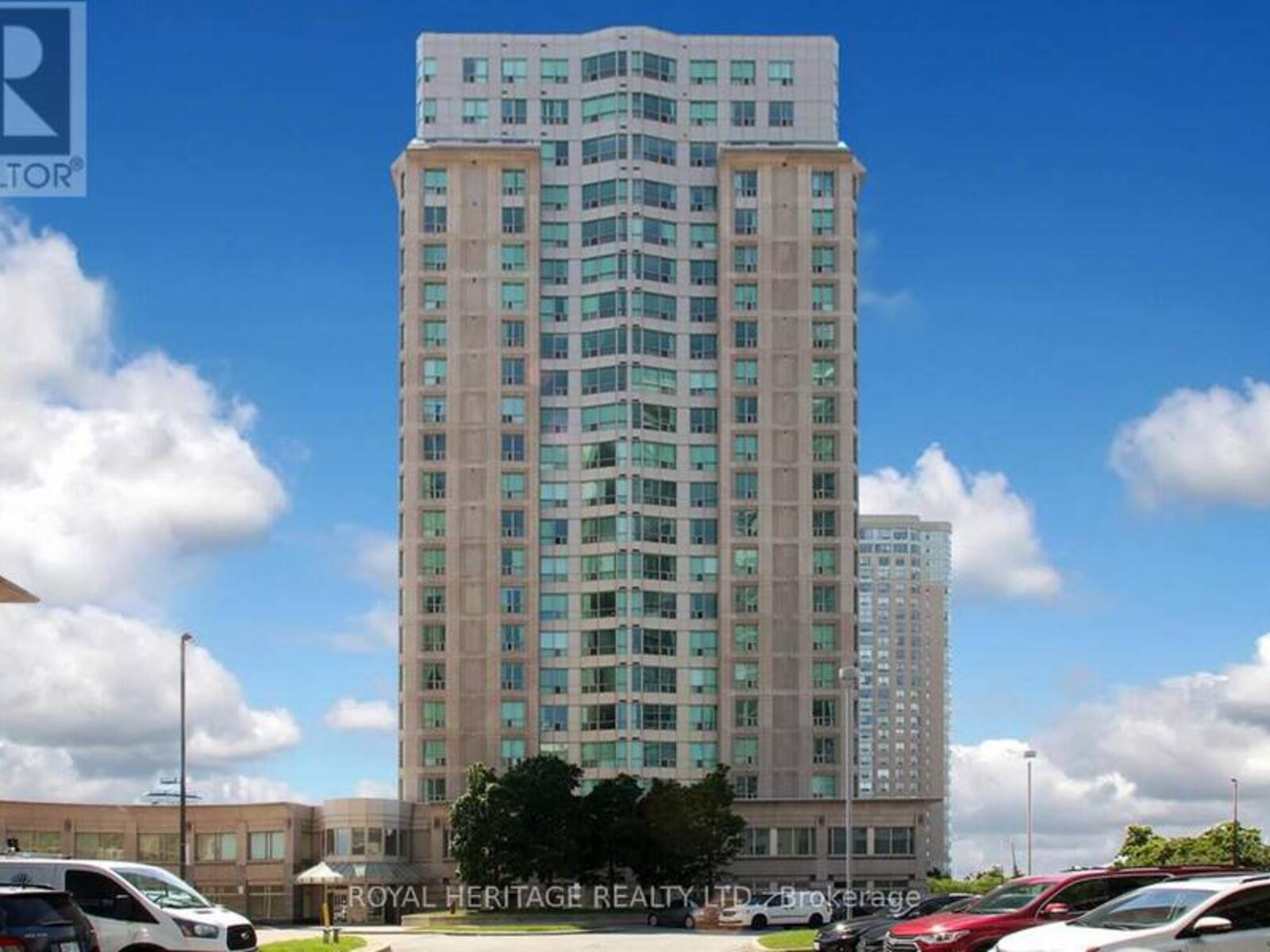 1505 - 18 LEE CENTRE DRIVE, Toronto, Ontario M1H 3H5