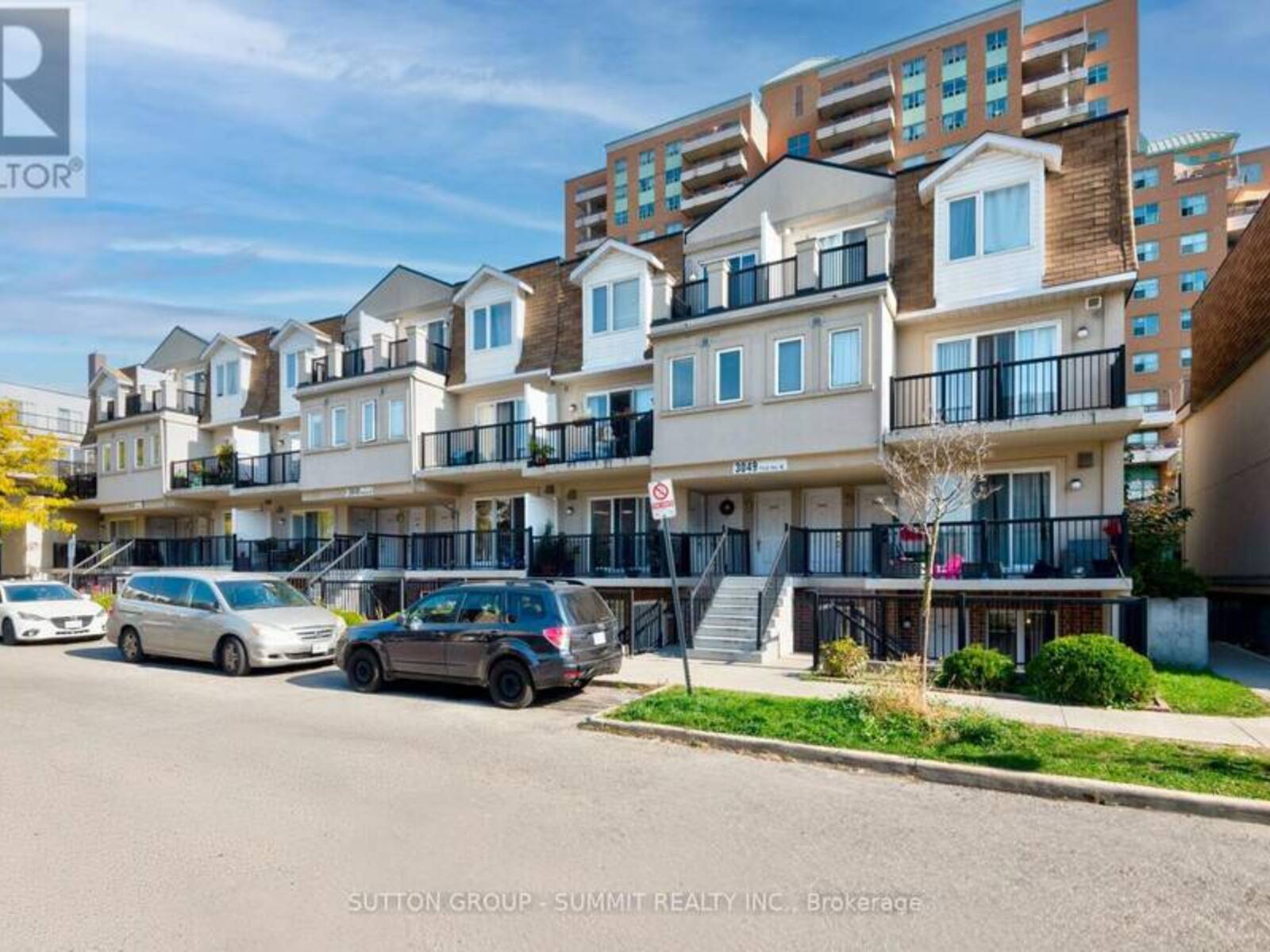 2003 - 3049 FINCH AVENUE W, Toronto, Ontario M9N 0A5