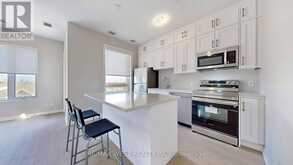 402 - 3285 CARDING MILL TRAIL | Oakville Ontario | Slide Image Twelve