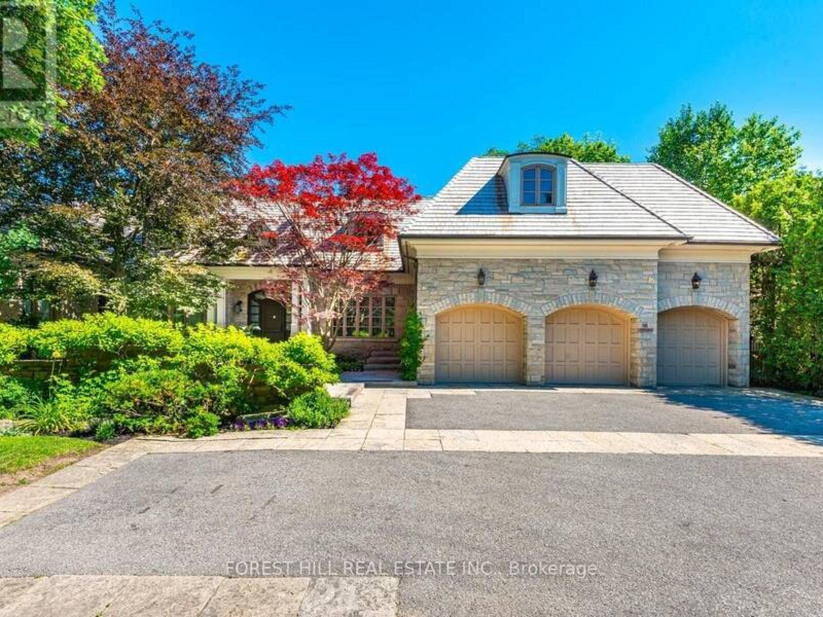 89 OLD COLONY ROAD, Toronto, Ontario M2L 2K3