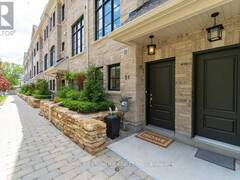 21 - 80 DAISY AVENUE Toronto Ontario, M8W 0B7