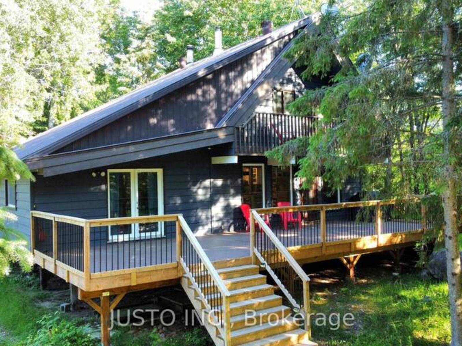 525 WALTONIAN DRIVE, Callander, Ontario P0H 1H0