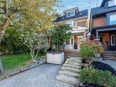 113 HUMBERSIDE AVENUE Toronto Ontario, M6P 1K1