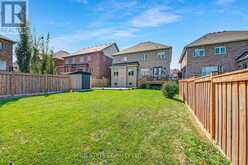 829 ELVIDGE TRAIL | Newmarket Ontario | Slide Image Thirty-two