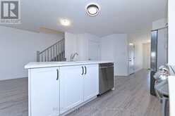 12 ROPER PLACE | Kitchener Ontario | Slide Image Nine