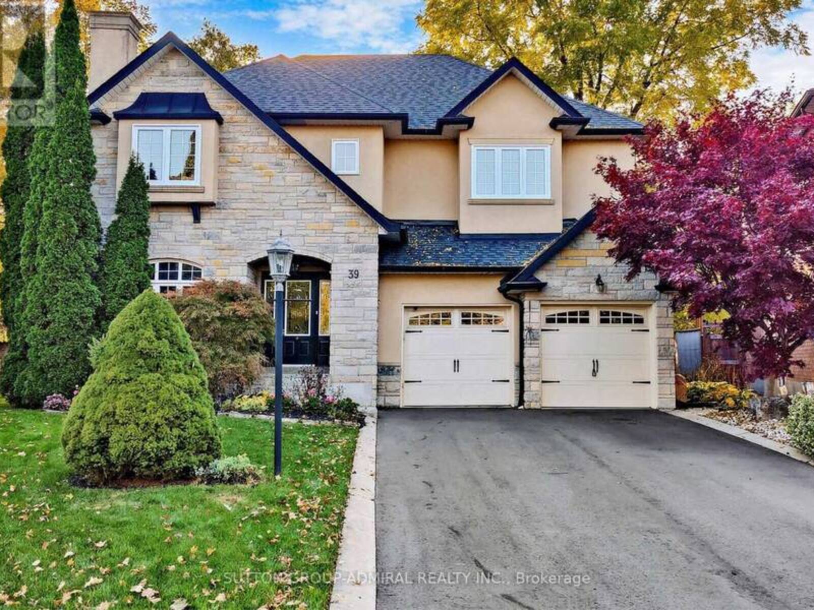 39 JOSIE DRIVE, Richmond Hill, Ontario L4C 7C1