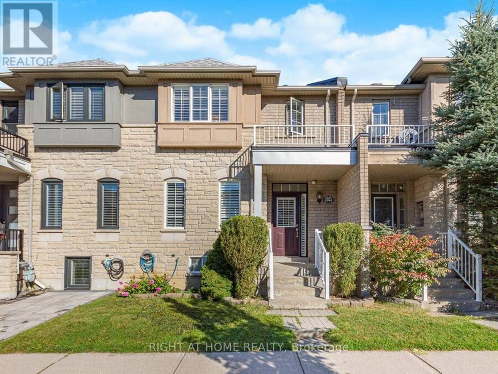 1044 BUR OAK AVENUE, Markham, Ontario L6E 1H7