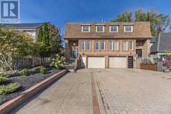 36 KEMPENFELT DRIVE | Barrie Ontario | Slide Image Two