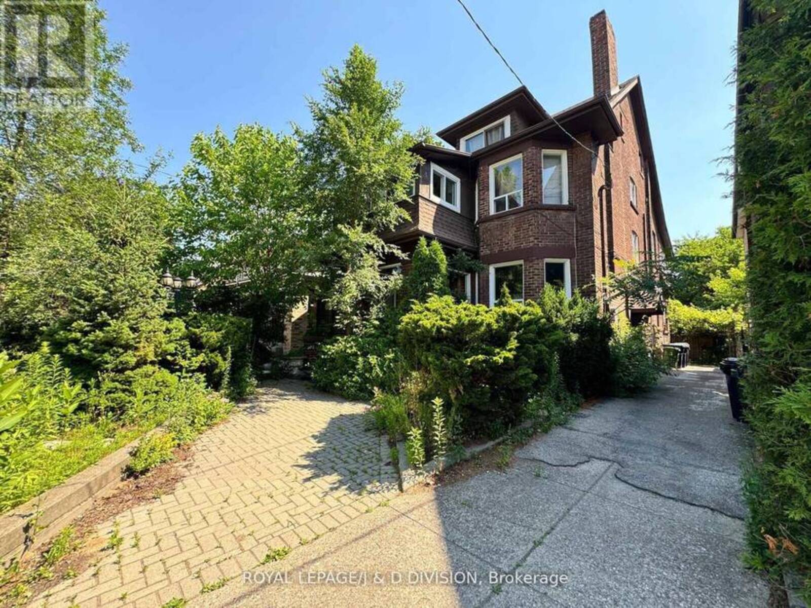 165 HIGH PARK AVENUE, Toronto, Ontario M6P 2S3