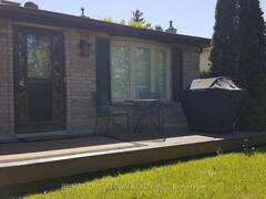 243 LILLIAN CRESCENT Barrie Ontario, L4N 5Y8