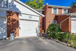 20 REITH WAY | Markham Ontario | Slide Image Three