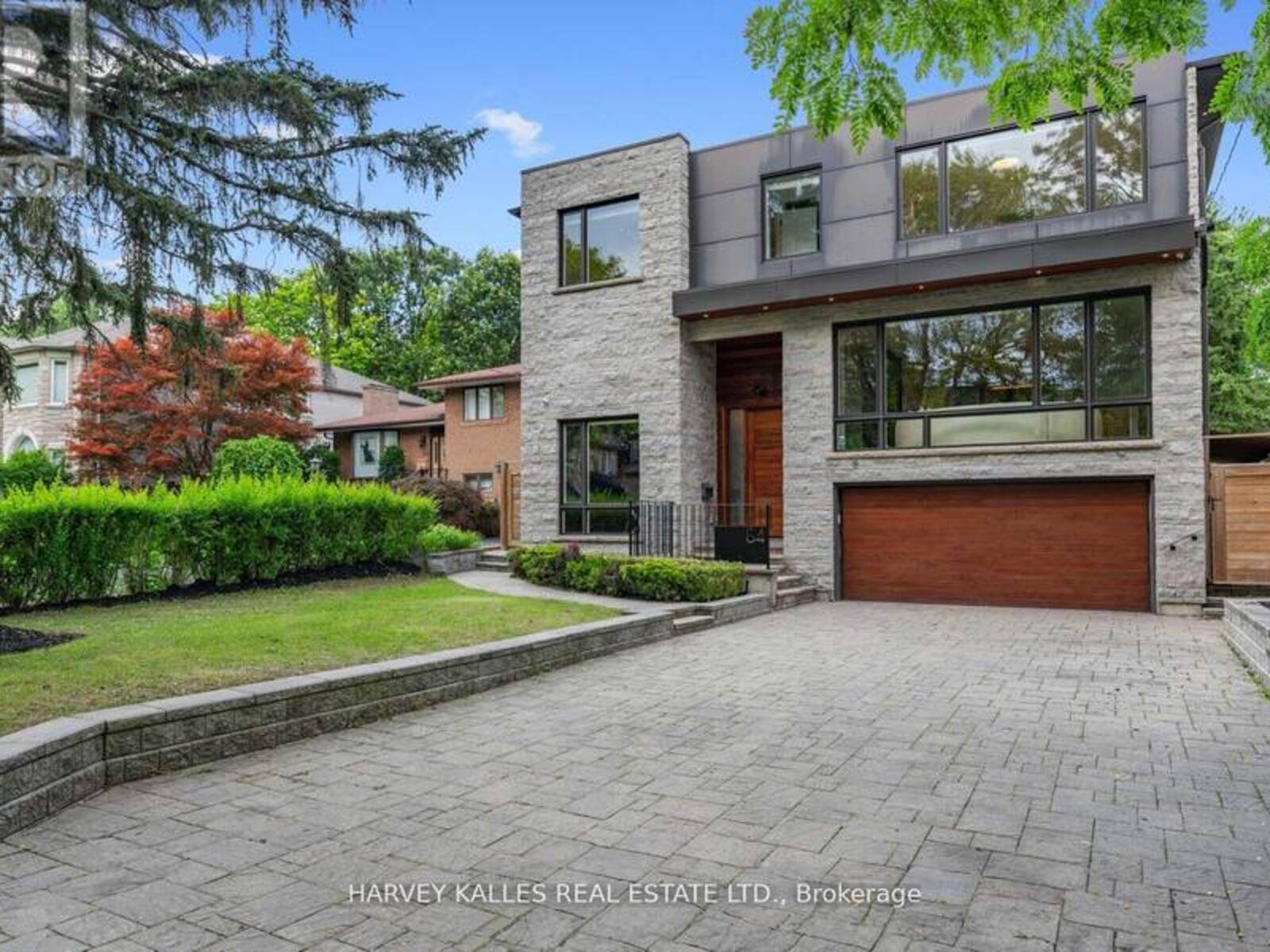 64 CENTRE AVENUE, Toronto, Ontario M2M 2L5