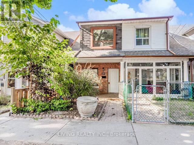 116 ROSEHEATH AVENUE Toronto Ontario, M4C 3P5