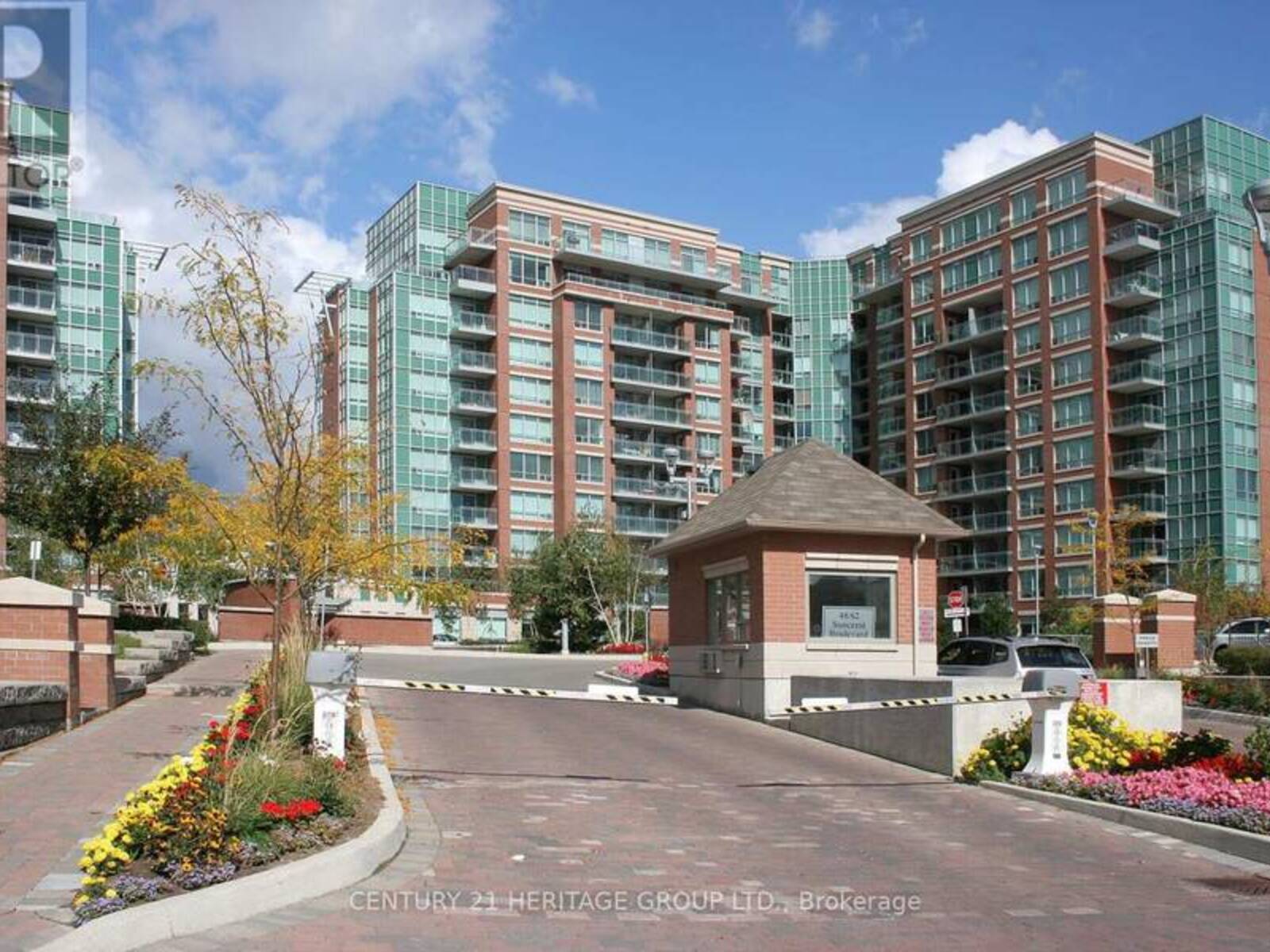 703 - 62 SUNCREST BOULEVARD, Markham, Ontario L3T 7Y6