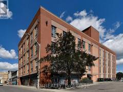 204 - 11 REBECCA STREET Hamilton Ontario, L8R 3H7