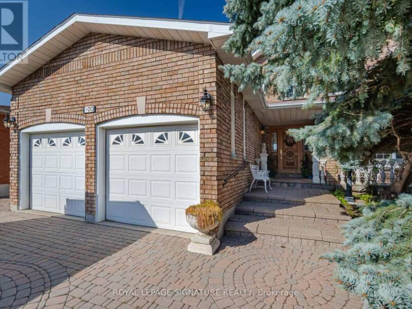 100 GAS LIGHT CRESCENT, Vaughan, Ontario L4L 8G1