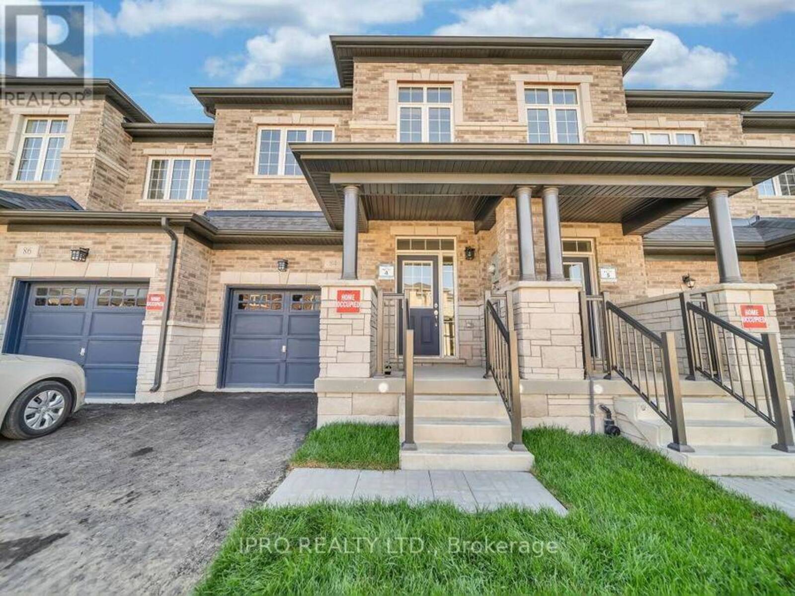 84 GLEDHILL CRESCENT N, Cambridge, Ontario N1R 5S2