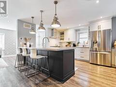 42 GRADWELL DRIVE Toronto Ontario, M1M 2M9